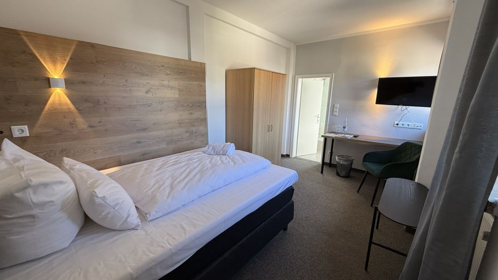 Single Room 18